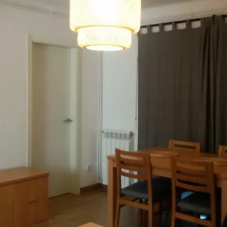 Bright Spacious Flat Close To The City Center Girona